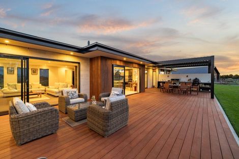 Photo of property in 76 Verdeco Boulevard, Lincoln, 7608