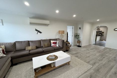 Photo of property in 34a Rogan Street, Mount Roskill, Auckland, 1041