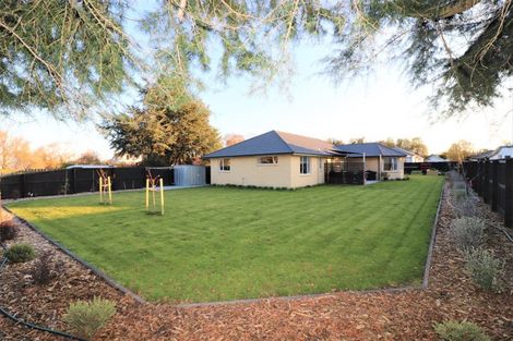 Photo of property in 18 Broad Street, Southbridge, 7602