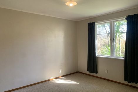 Photo of property in 50 Edmonton Road, Henderson, Auckland, 0612