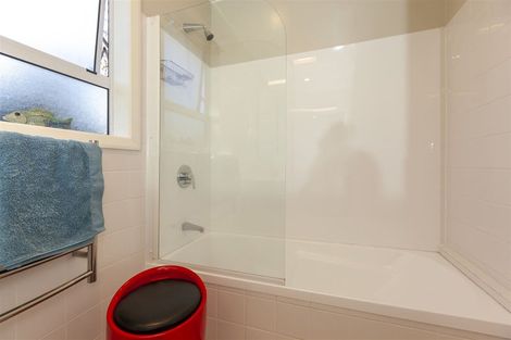 Photo of property in 103 Tilley Road, Paekakariki, 5034