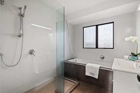 Photo of property in 2/159 Deep Creek Road, Torbay, Auckland, 0630