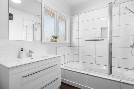 Photo of property in 642 Springs Road, Prebbleton, 7604