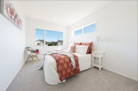 Photo of property in 22a Elliot Street, Howick, Auckland, 2014