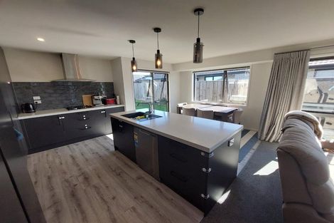 Photo of property in 72 Avanda Avenue, Rolleston, 7615