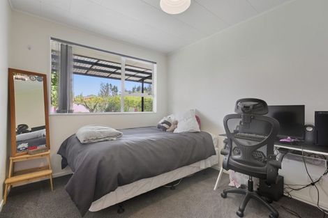 Photo of property in 20 Ngahere Street, Inglewood, 4330