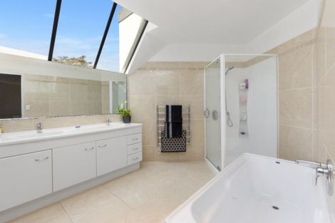 Photo of property in 10d Military Road, Boulcott, Lower Hutt, 5010