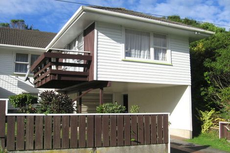 Photo of property in 2 Thurleigh Grove, Karori, Wellington, 6012