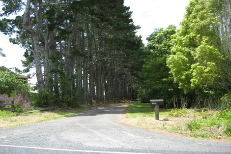 Photo of property in 1367a Coatesville-riverhead Highway, Kumeu, 0892