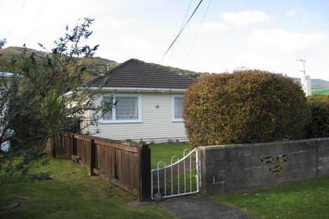 Photo of property in 65 Wood Street, Wainuiomata, Lower Hutt, 5014