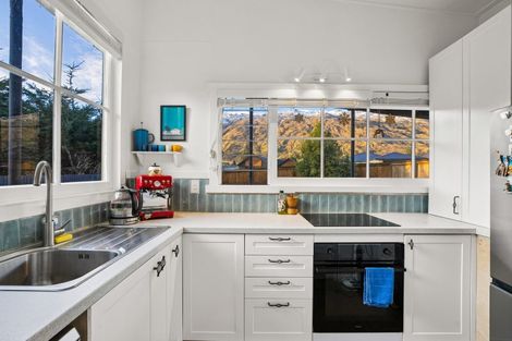 Photo of property in 51 Oxford Street, Kingston, Athol, 9793