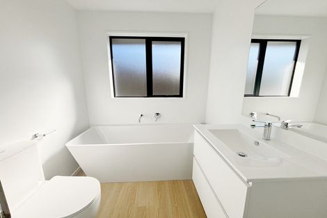 Photo of property in 42 Oriel Way, Rolleston, 7614