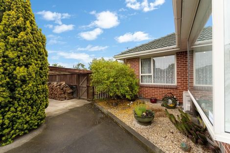 Photo of property in 64 Eureka Street, Aranui, Christchurch, 8061