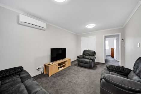 Photo of property in 10c Campbell Street, Hawera, 4610