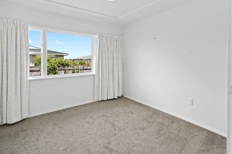 Photo of property in 2/7 Lichfield Street, Stoke, Nelson, 7011