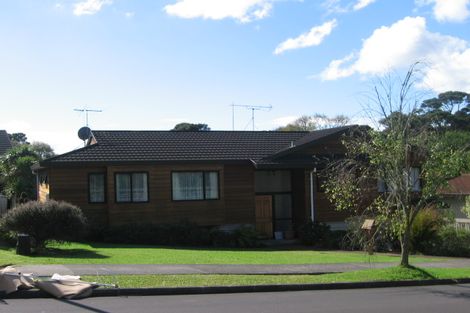 Photo of property in 7 Woodfern Crescent, Titirangi, Auckland, 0604