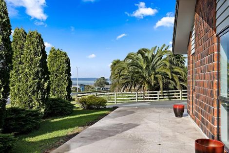 Photo of property in 5 Omana Avenue, Shelly Beach, Helensville, 0874