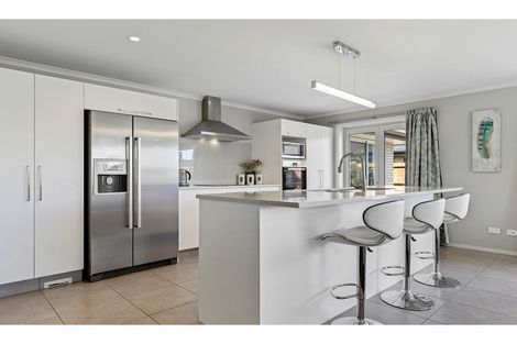 Photo of property in 77 Beaumont Drive, Rolleston, 7614