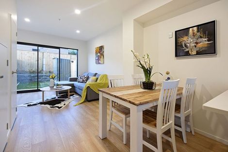 Photo of property in 11 Waru Lane, Te Atatu Peninsula, Auckland, 0610