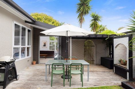 Photo of property in 77a Dickson Road, Papamoa Beach, Papamoa, 3118