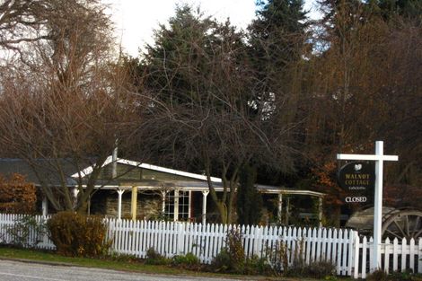 Photo of property in 265 Arrowtn-lke Hayes Road, Lake Hayes, Queenstown, 9371