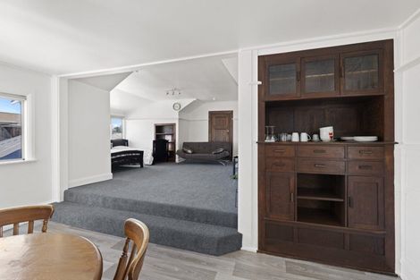 Photo of property in 82 Barrett Street, Westown, New Plymouth, 4310