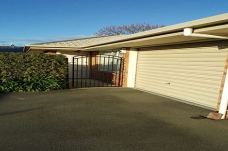 Photo of property in 4/44a Division Street, Riccarton, Christchurch, 8041
