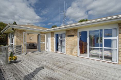 Photo of property in 1 Upland Street, Brookfield, Tauranga, 3110