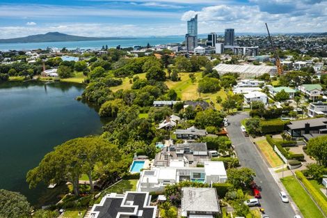 Photo of property in 15 Lake View Road, Takapuna, Auckland, 0622