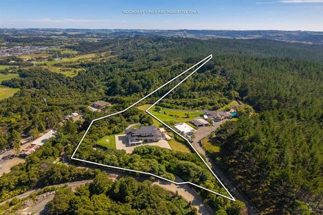 Photo of property in 55 Pinetone Road, Kumeu, 0892