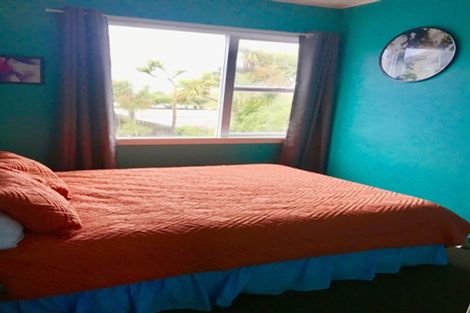 Photo of property in 369 Marine Parade, New Brighton, Christchurch, 8061