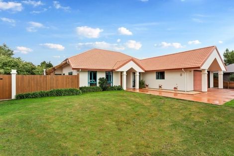 Photo of property in 20 Milesbrook Close, Rangiora, 7400