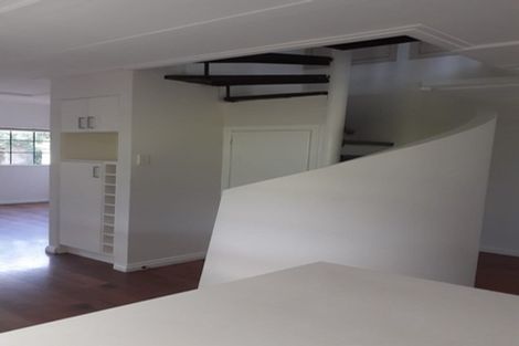 Photo of property in 87 Tawa Road, Kumeu, 0891