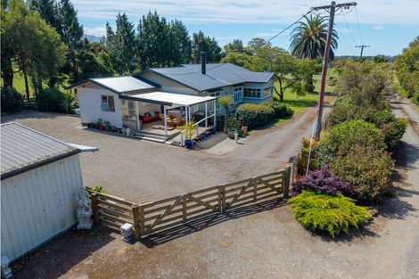 Photo of property in 633 Kiritaki Road, Dannevirke, 4972