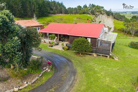 Photo of property in 171 Opanake Road, Parore, Dargaville, 0372