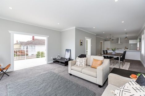 Photo of property in 60 Brois Street, Frankleigh Park, New Plymouth, 4310