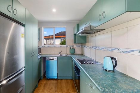 Photo of property in 12 Childers Road, Ranui, Auckland, 0612