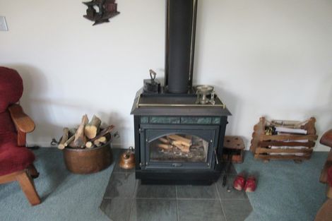 Photo of property in 1 Devonvale Lane, Amberley, 7410