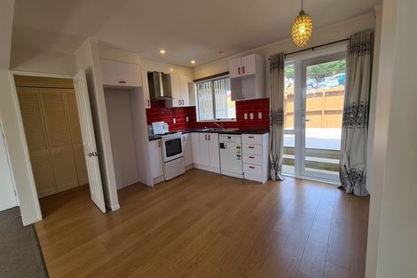 Photo of property in 7 Hollydale Grove, Churton Park, Wellington, 6037