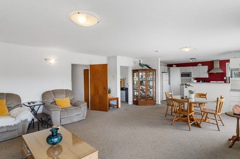 Photo of property in 85 Weatherly Road, Torbay, Auckland, 0630