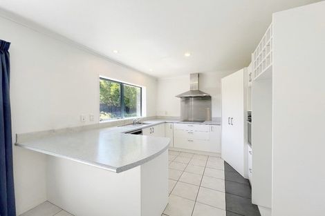 Photo of property in 29 Somerton Drive, Huntington, Hamilton, 3210