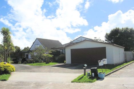Photo of property in 1/33 De Quincey Terrace, Highland Park, Auckland, 2010