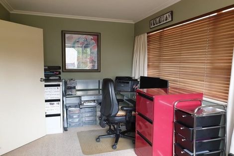 Photo of property in 20 Highfield Place Avonhead Christchurch City