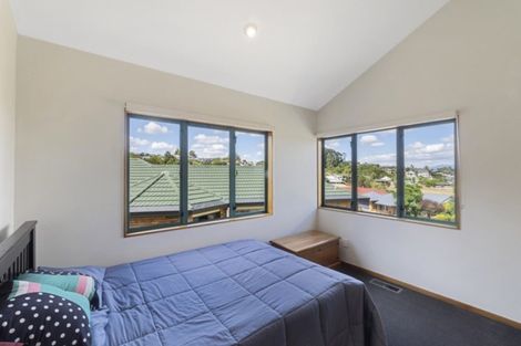 Photo of property in 13 West Ridge Drive, Western Heights, Hamilton, 3200