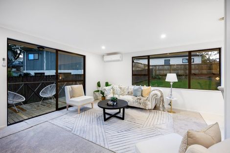 Photo of property in 2/72 Shoreham Street, Avondale, Auckland, 0600