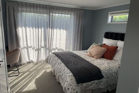 Photo of property in 16 Archibald Drive, Wainui, 0932