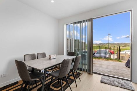 Photo of property in 90 Tarapuka Road, Westgate, Auckland, 0814