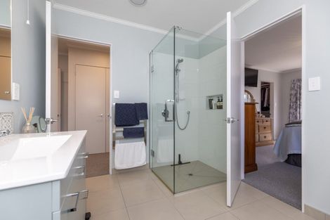 Photo of property in 5a Nathan Avenue, Paraparaumu Beach, Paraparaumu, 5032