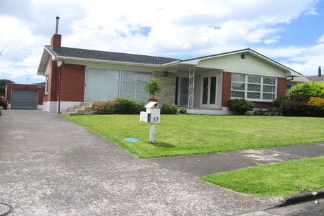 Photo of property in 32 Ramsey Street, Papatoetoe, Auckland, 2025