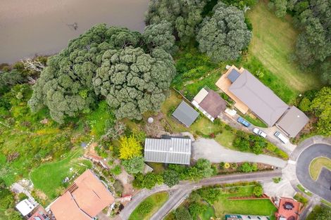 Photo of property in 35 Pohutukawa Drive, Athenree, Katikati, 3177